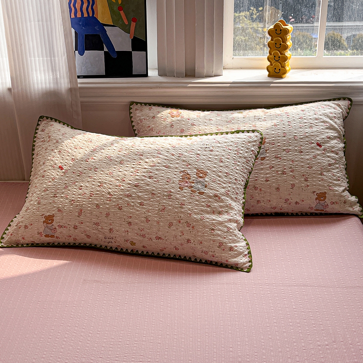 91家纺网 家纺一手货源 找家纺 仟网汇 2026新款三角针贝壳边泡芙纱夏被四件套 三角针夏被-浪漫满屋