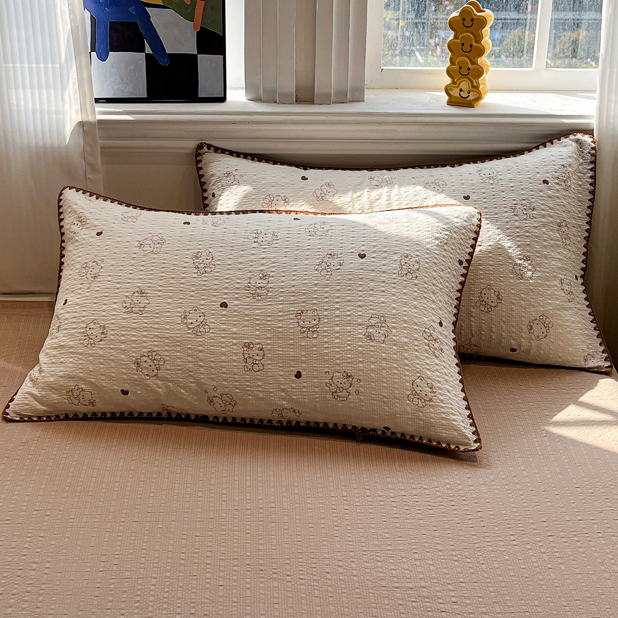 91家纺网 家纺一手货源 找家纺 仟网汇 2026新款三角针贝壳边泡芙纱夏被四件套 三角针夏被-甜心KT