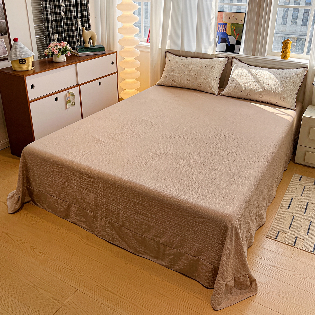 91家纺网 家纺一手货源 找家纺 仟网汇 2026新款三角针贝壳边泡芙纱夏被四件套 三角针夏被-甜心KT