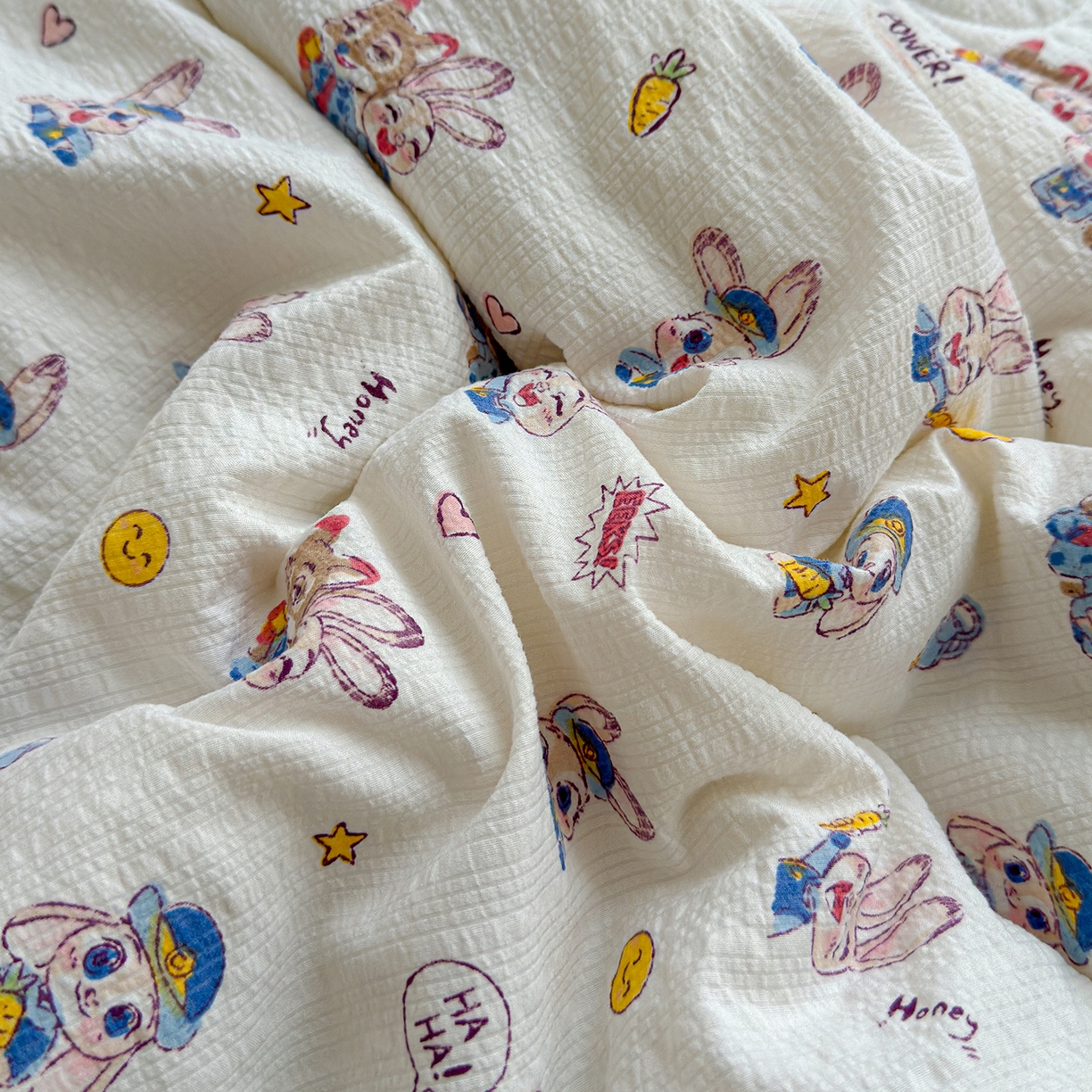 91家纺网 家纺一手货源 找家纺 玉海棠家纺 2026新款云感泡芙棉夏被空调被夏凉被四件套 星兔