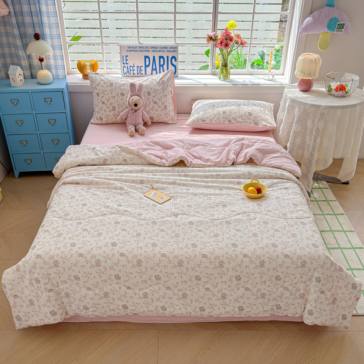 91家纺网 家纺一手货源 找家纺 玉海棠家纺 2026新款云感泡芙棉夏被空调被夏凉被四件套 樱花萌友