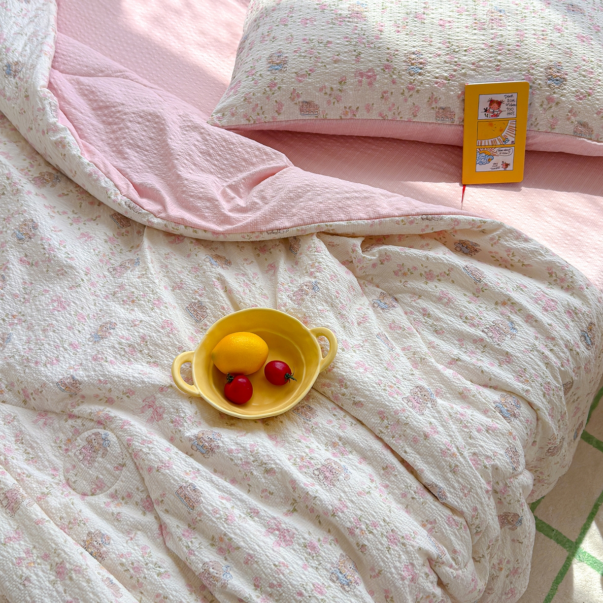 91家纺网 家纺一手货源 找家纺 玉海棠家纺 2026新款云感泡芙棉夏被空调被夏凉被四件套 樱花萌友