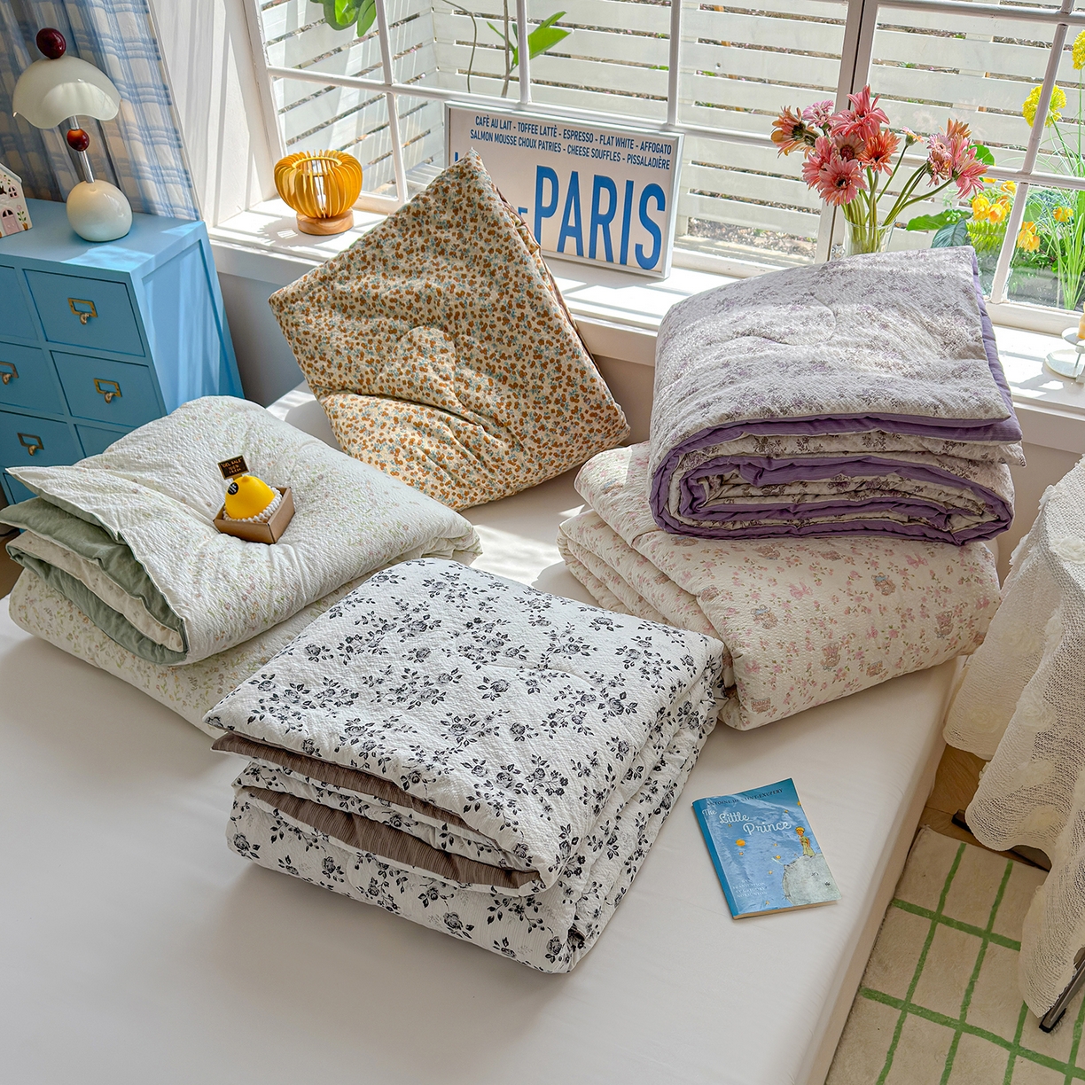 91家纺网 家纺一手货源 找家纺 玉海棠家纺 2026新款云感泡芙棉夏被空调被夏凉被四件套 组合图仅供参考不可下单