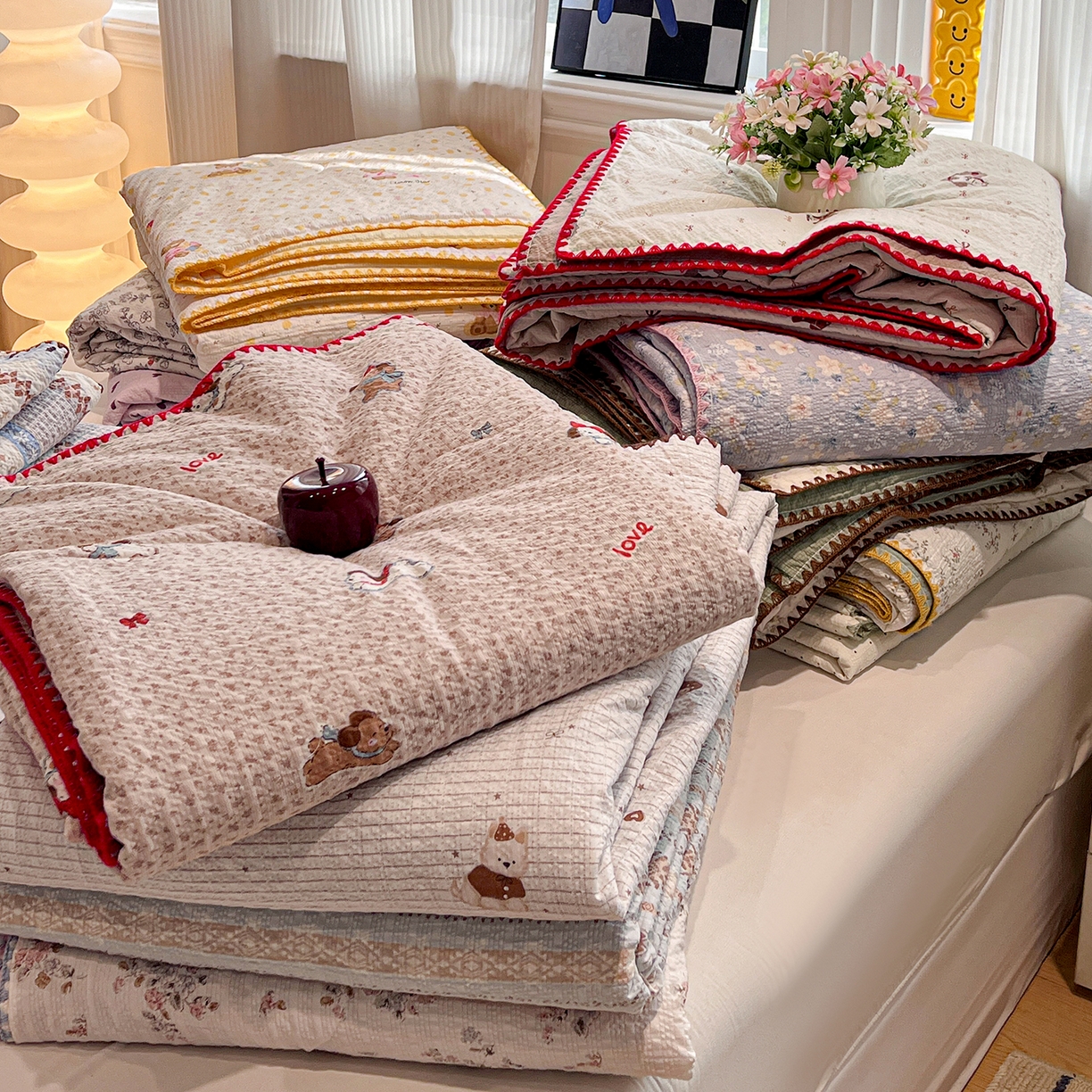 91家纺网 家纺一手货源 找家纺 仟网汇 2026新款三角针贝壳边泡芙纱夏被四件套 组合图