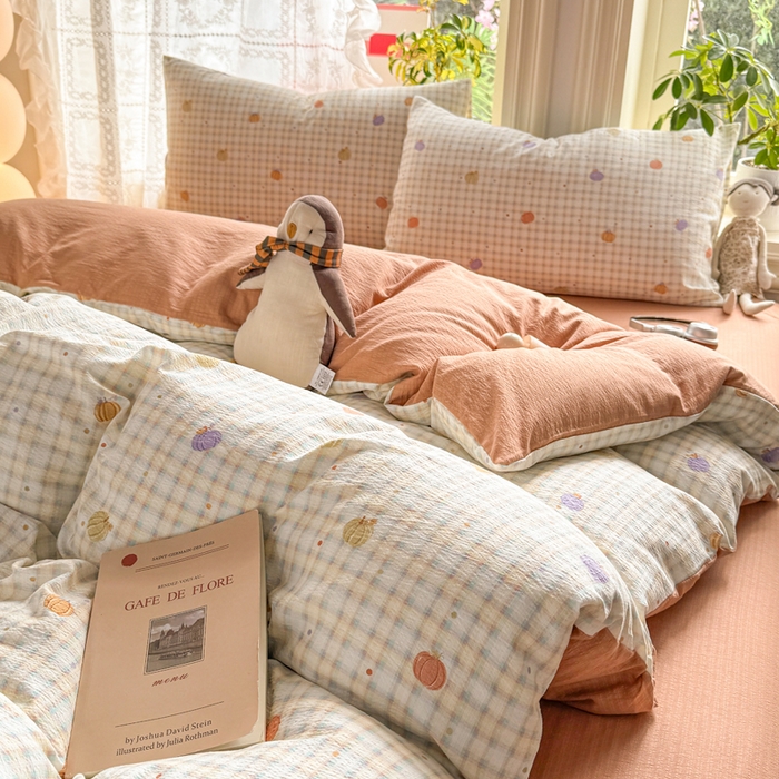 91家纺网 家纺一手货源 找家纺 丝芙妮家居 2026新款皱皱棉双层纱泡芙棉四件套 缤纷南瓜