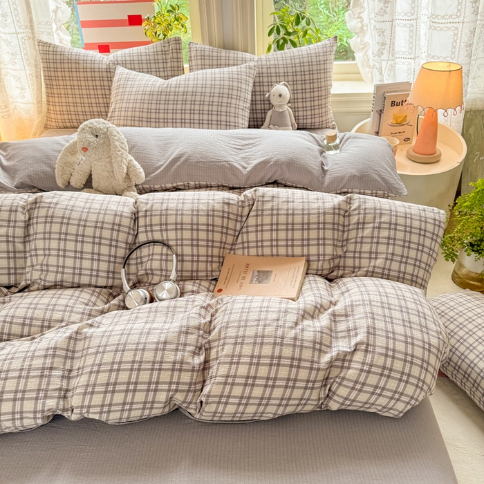 91家纺网 家纺一手货源 找家纺 丝芙妮家居 2026新款皱皱棉双层纱泡芙棉四件套 浅川织格