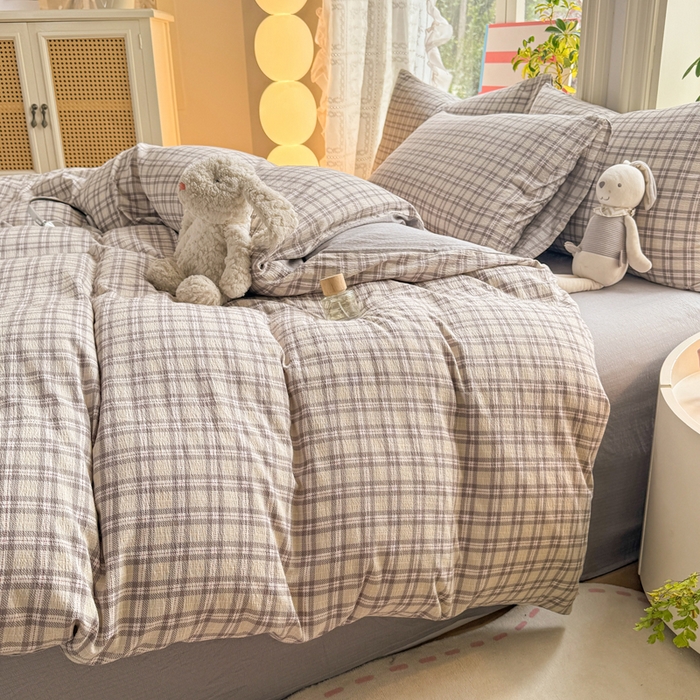 91家纺网 家纺一手货源 找家纺 丝芙妮家居 2026新款皱皱棉双层纱泡芙棉四件套 浅川织格