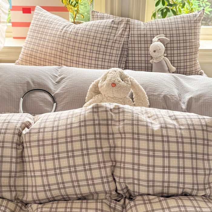 91家纺网 家纺一手货源 找家纺 丝芙妮家居 2026新款皱皱棉双层纱泡芙棉四件套 浅川织格