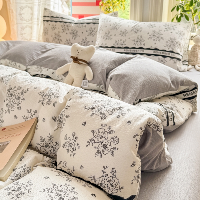 91家纺网 家纺一手货源 找家纺 丝芙妮家居 2026新款皱皱棉双层纱泡芙棉四件套 素描花海