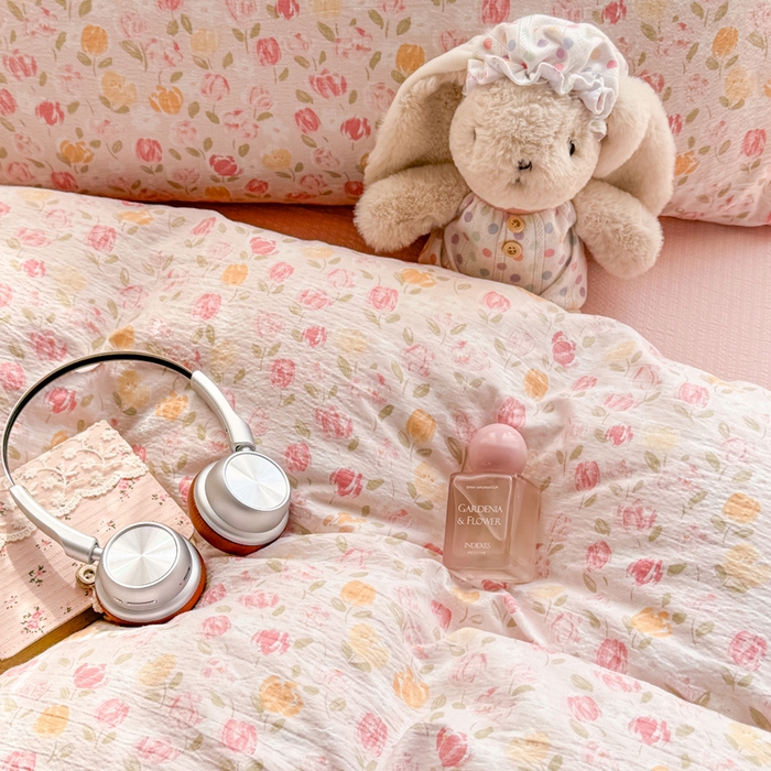 91家纺网 家纺一手货源 找家纺 丝芙妮家居 2026新款皱皱棉双层纱泡芙棉四件套 春之约