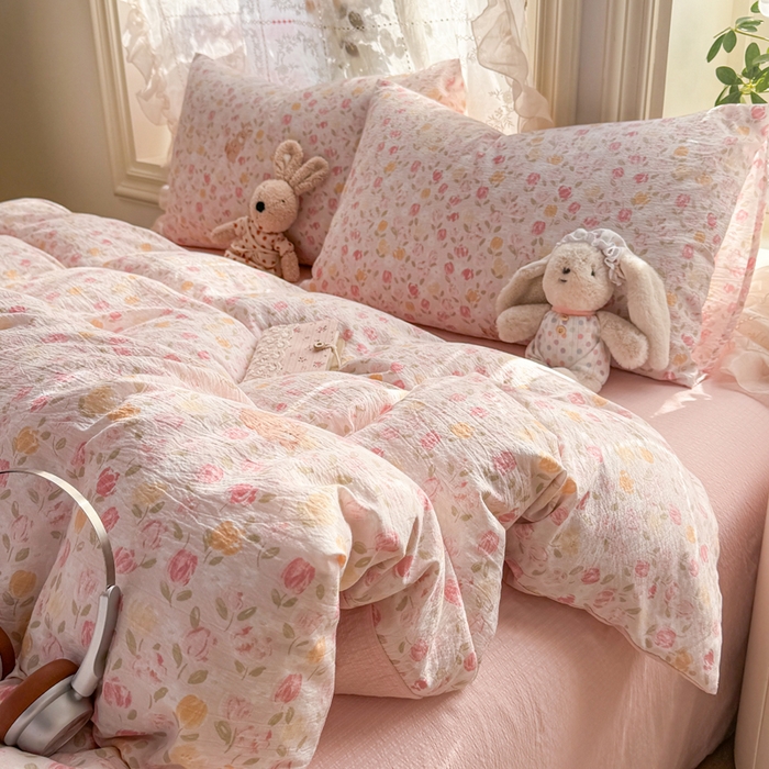 91家纺网 家纺一手货源 找家纺 丝芙妮家居 2026新款皱皱棉双层纱泡芙棉四件套 春之约