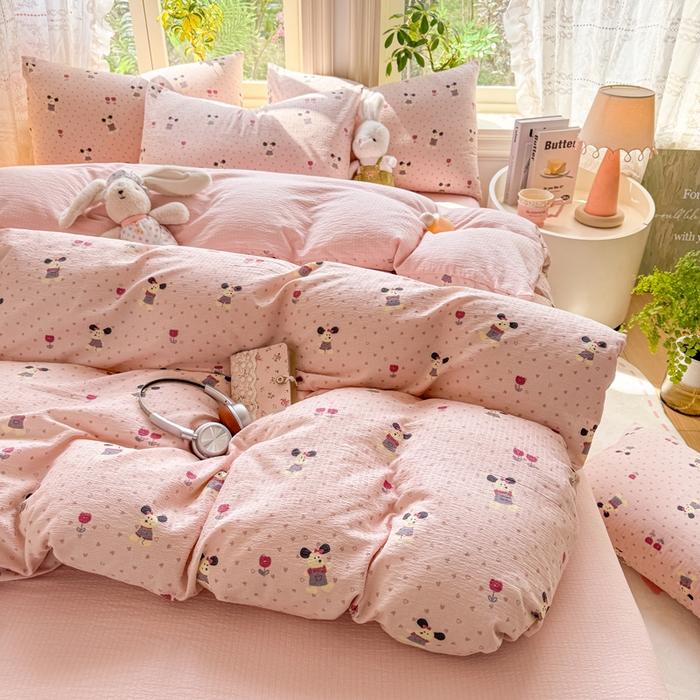 91家纺网 家纺一手货源 找家纺 丝芙妮家居 2026新款皱皱棉双层纱泡芙棉四件套 花枝狗狗