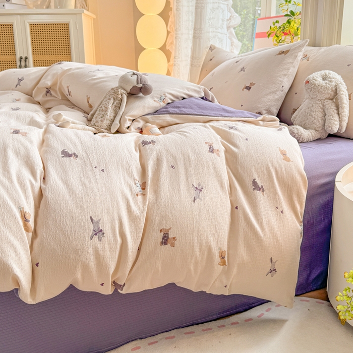 91家纺网 家纺一手货源 找家纺 丝芙妮家居 2026新款皱皱棉双层纱泡芙棉四件套 假日小狗