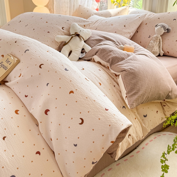 91家纺网 家纺一手货源 找家纺 丝芙妮家居 2026新款皱皱棉双层纱泡芙棉四件套 星月点点