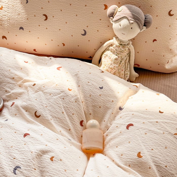 91家纺网 家纺一手货源 找家纺 丝芙妮家居 2026新款皱皱棉双层纱泡芙棉四件套 星月点点