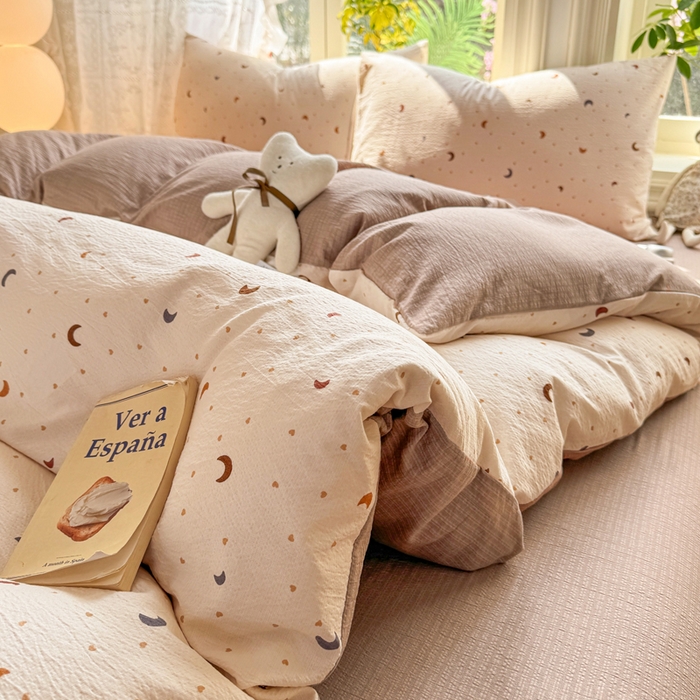 91家纺网 家纺一手货源 找家纺 丝芙妮家居 2026新款皱皱棉双层纱泡芙棉四件套 星月点点