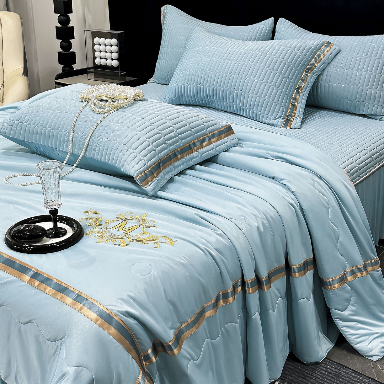 91家纺网 家纺一手货源 找家纺 （总）妮恒美家纺 2026新款凉感丝床盖夏被款绅士系列