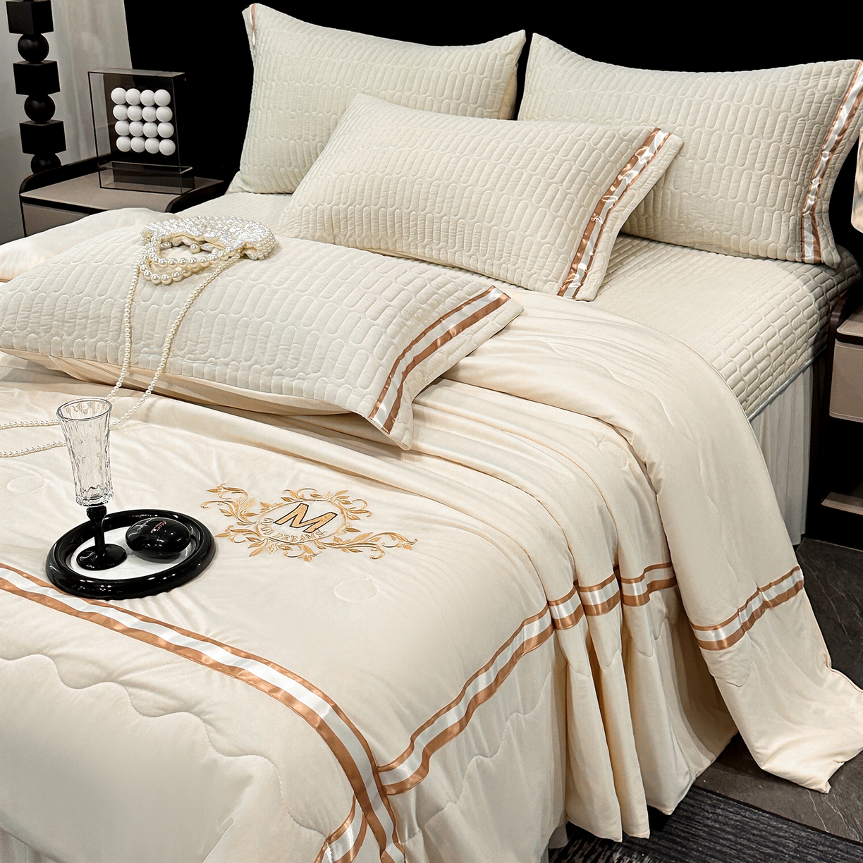 91家纺网 家纺一手货源 找家纺 （总）妮恒美家纺 2026新款凉感丝床盖夏被款绅士系列