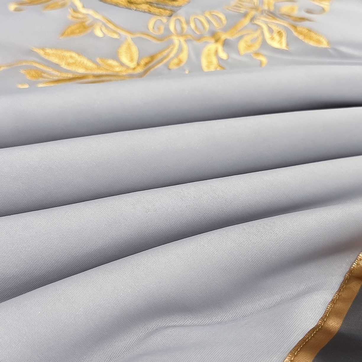 91家纺网 家纺一手货源 找家纺 （总）妮恒美家纺 2026新款凉感丝床盖夏被款绅士系列