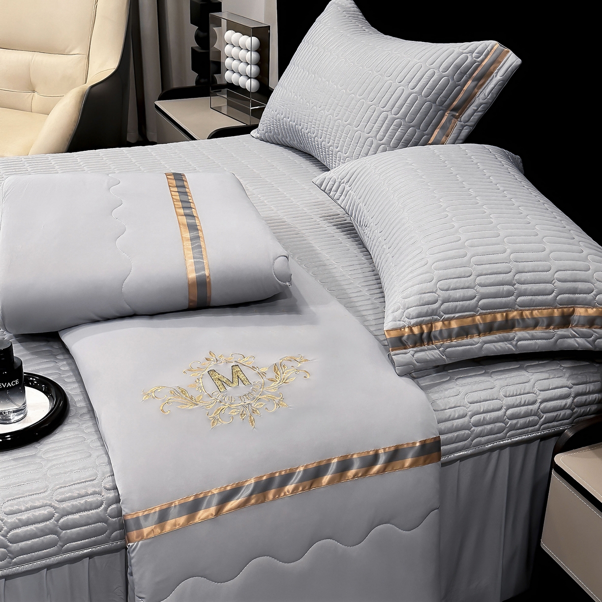 91家纺网 家纺一手货源 找家纺 （总）妮恒美家纺 2026新款凉感丝床盖夏被款绅士系列