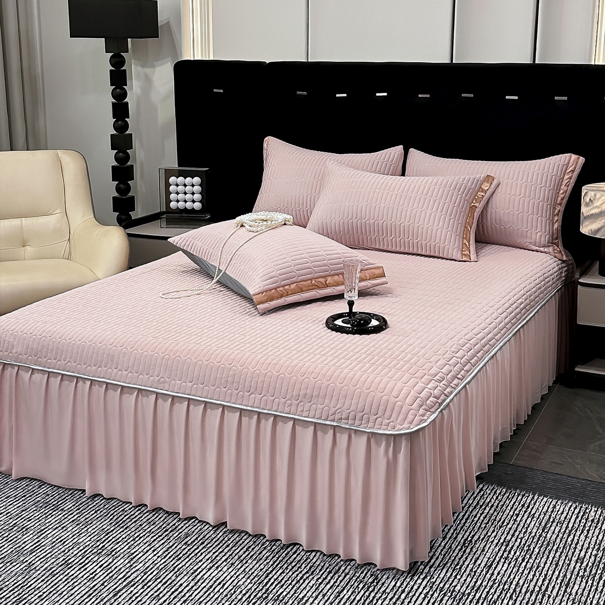 91家纺网 家纺一手货源 找家纺 妮恒美家纺 2026新款凉感丝床盖夏被款绅士系列 绅士豆沙