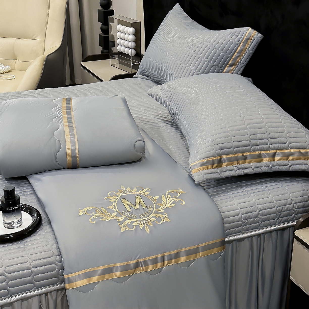 91家纺网 家纺一手货源 找家纺 妮恒美家纺 2026新款凉感丝床盖夏被款绅士系列 绅士深灰