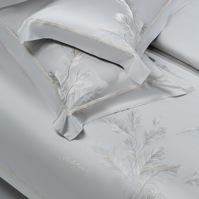 91家纺网 家纺一手货源 找家纺 诗黛尔 2026春夏新款 天丝刺绣四件套叶叶生辉系列 绅士灰