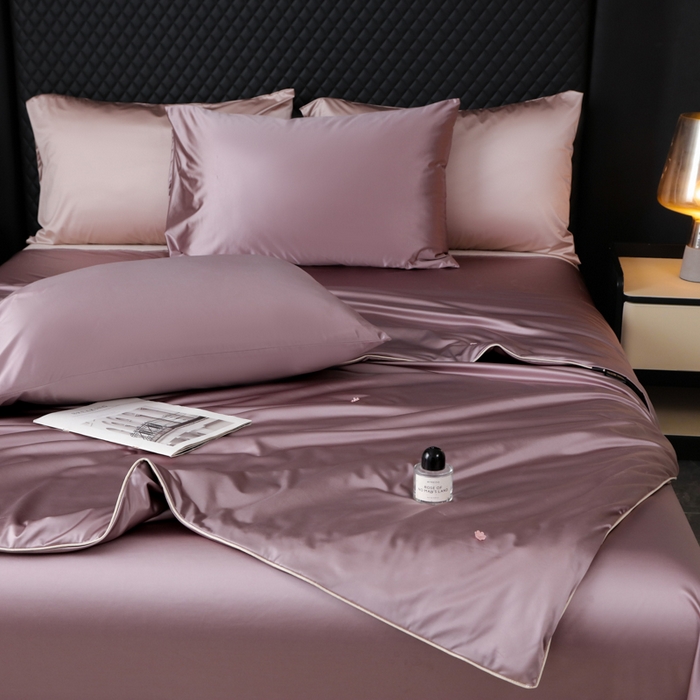 91家纺网 家纺一手货源 找家纺 爱彼家纺 2026夏季新款流锻亲肤水光夏凉被高级感单夏被-可定制蚕丝夏被 云栖烟紫