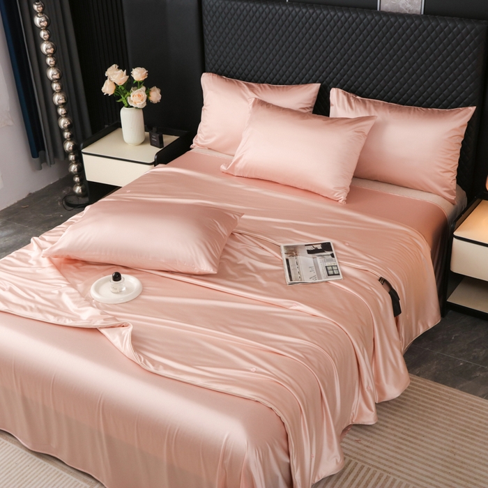 91家纺网 家纺一手货源 找家纺 爱彼家纺 2026夏季新款流锻亲肤水光夏凉被高级感单夏被-可定制蚕丝夏被 莫奈浅粉