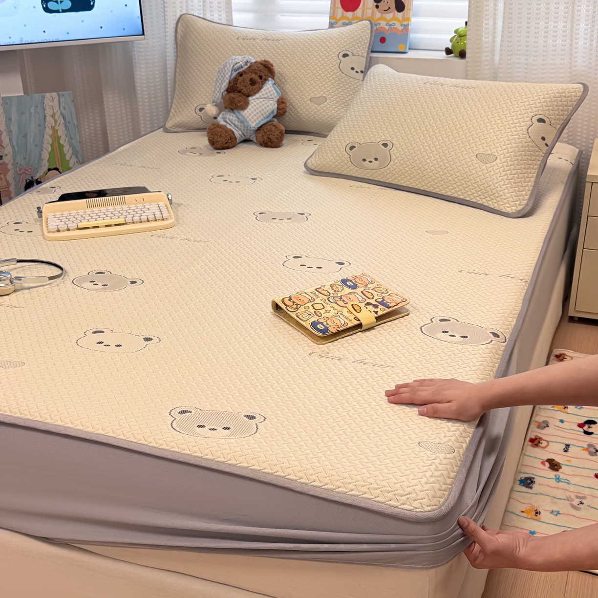 91家纺网 家纺一手货源 找家纺 （总）懒猫家纺 2026新款卡通提花凉豆豆床笠款凉席