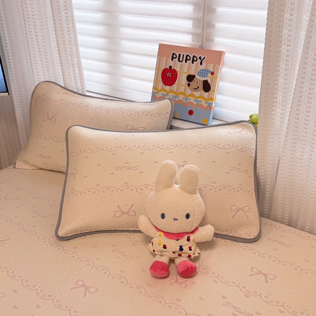 91家纺网 家纺一手货源 找家纺 懒猫家纺 2026新款卡通提花凉豆豆床笠款凉席 少女甜梦-床笠款