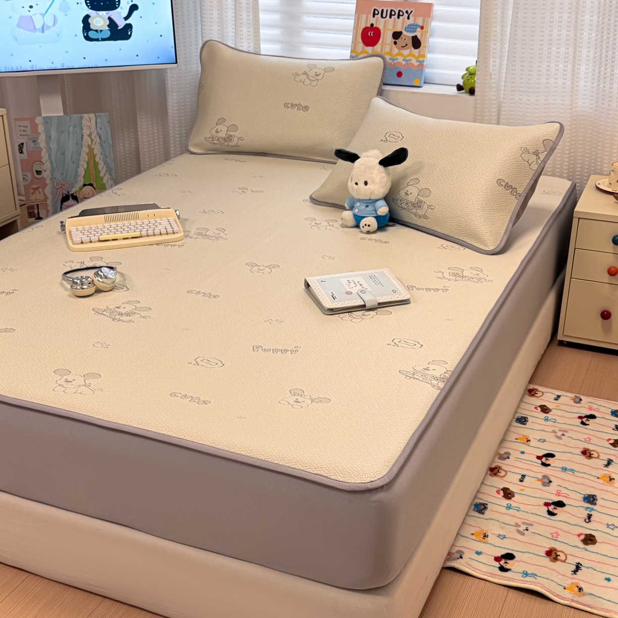 91家纺网 家纺一手货源 找家纺 懒猫家纺 2026新款卡通提花凉豆豆床笠款凉席 活力狗仔-床笠款