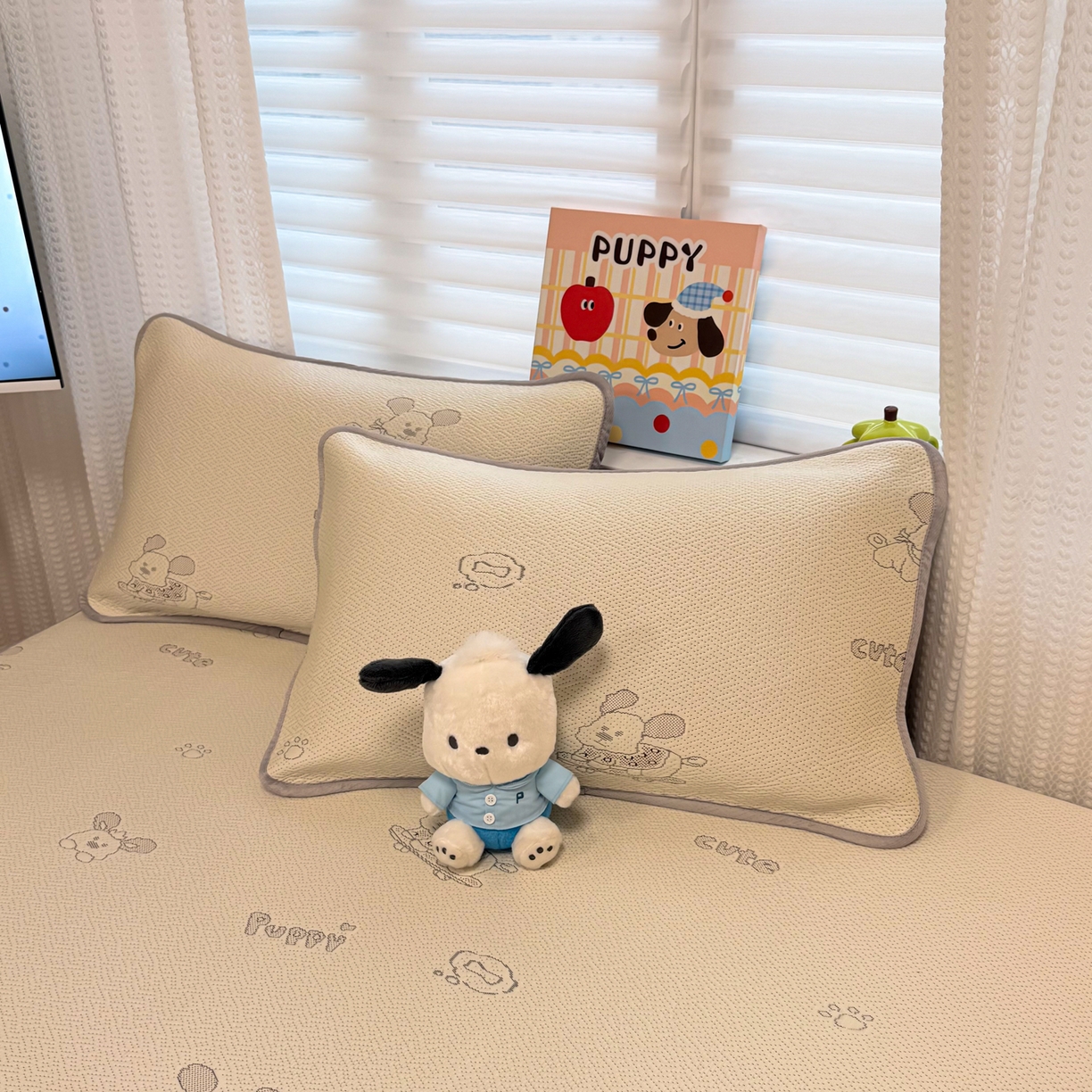 91家纺网 家纺一手货源 找家纺 懒猫家纺 2026新款卡通提花凉豆豆床笠款凉席 活力狗仔-床笠款