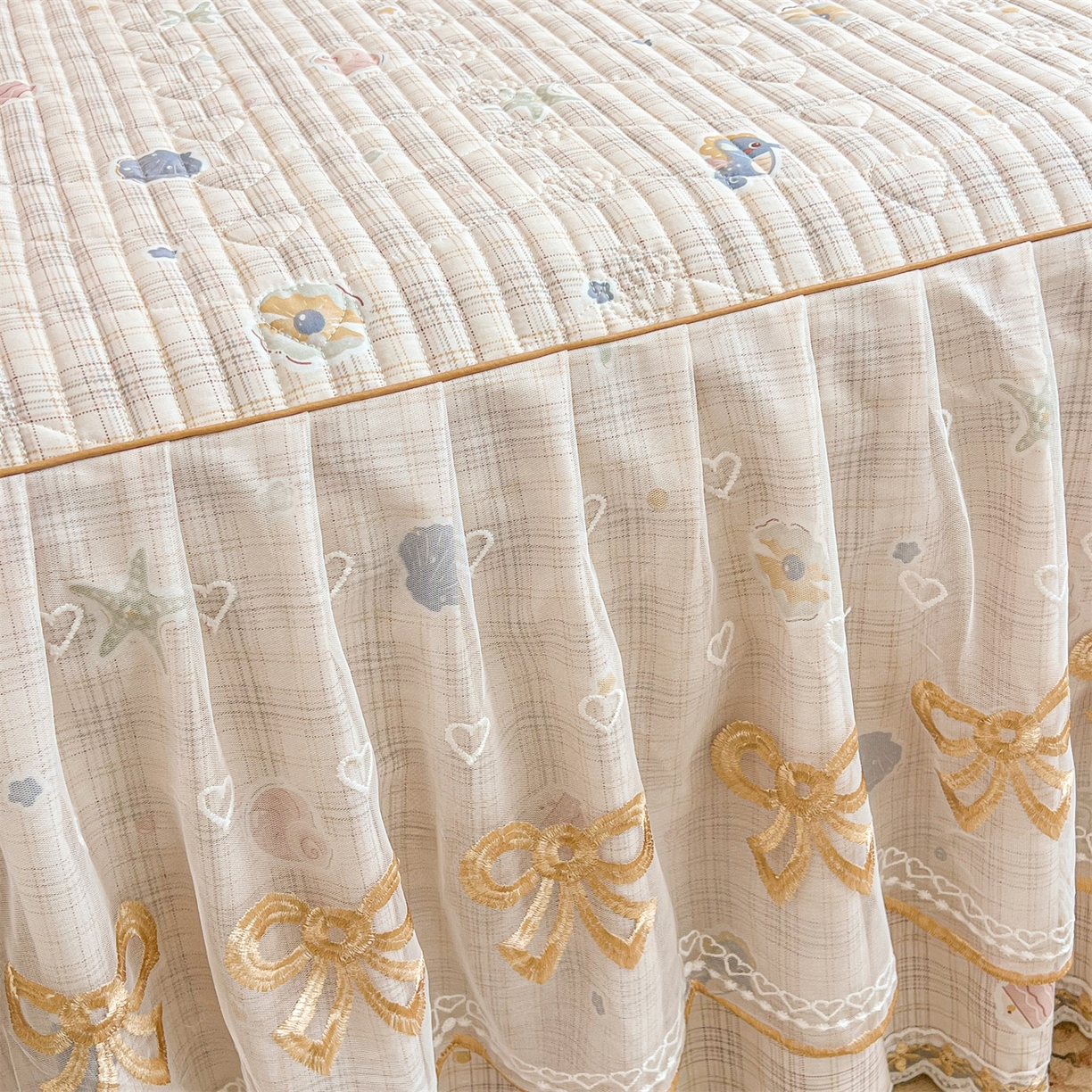 91家纺网 家纺一手货源 找家纺 （总）宜凡家纺 2026新款全棉印花公主风夹棉床裙三件套②