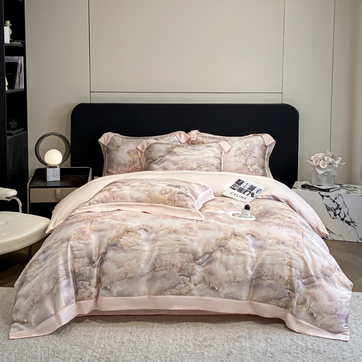 91家纺网 家纺一手货源 找家纺 （总）博纳家纺 2026新款天丝莱塞尔轻奢高端数码印花拼角宽边夏被四件套冰感凉感四件套--夏洛伊系列