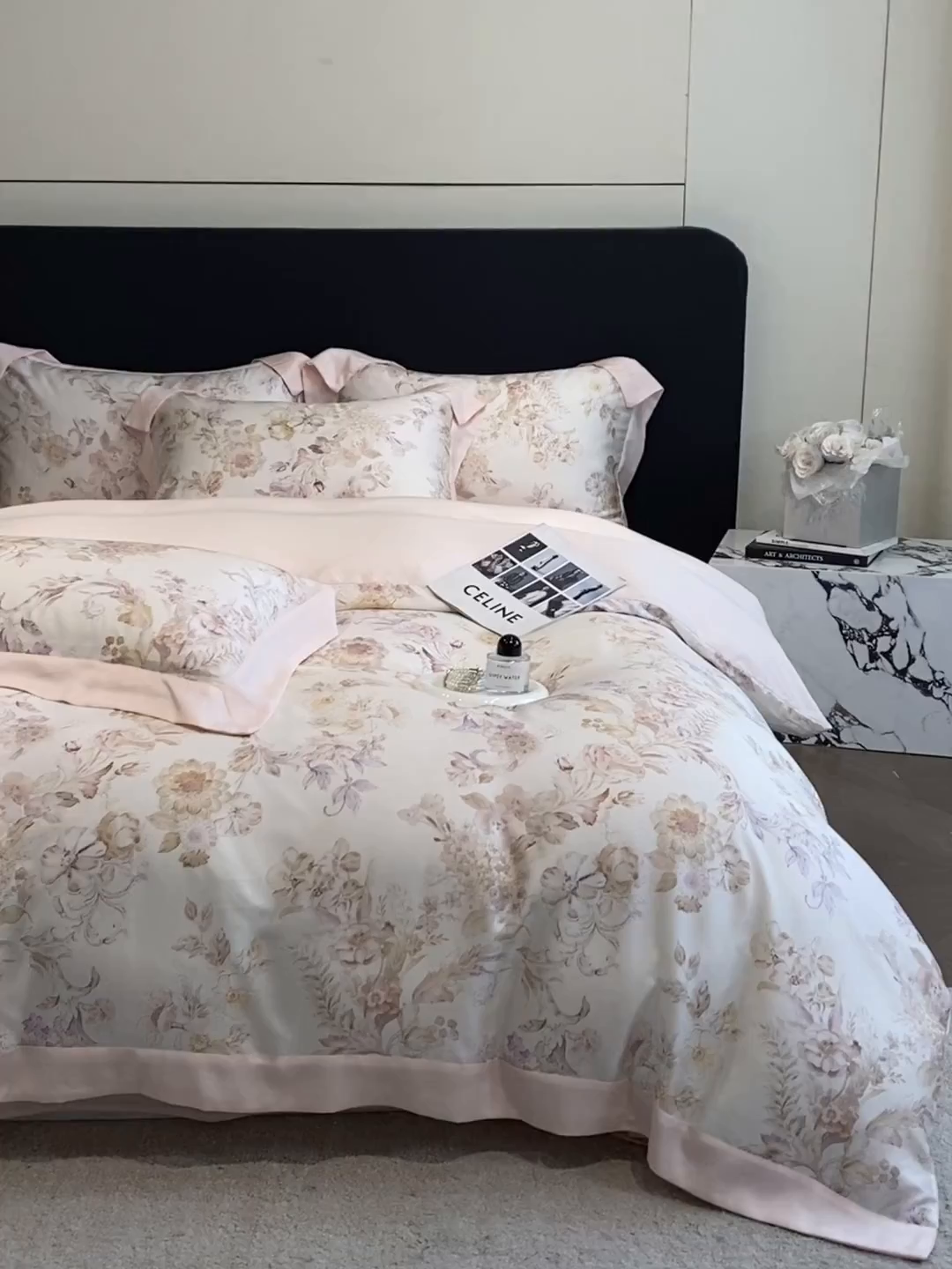 91家纺网 家纺一手货源 找家纺 博纳家纺 2026新款天丝莱塞尔轻奢高端数码印花拼角宽边夏被四件套冰感凉感四件套--夏洛伊系列 绮梦