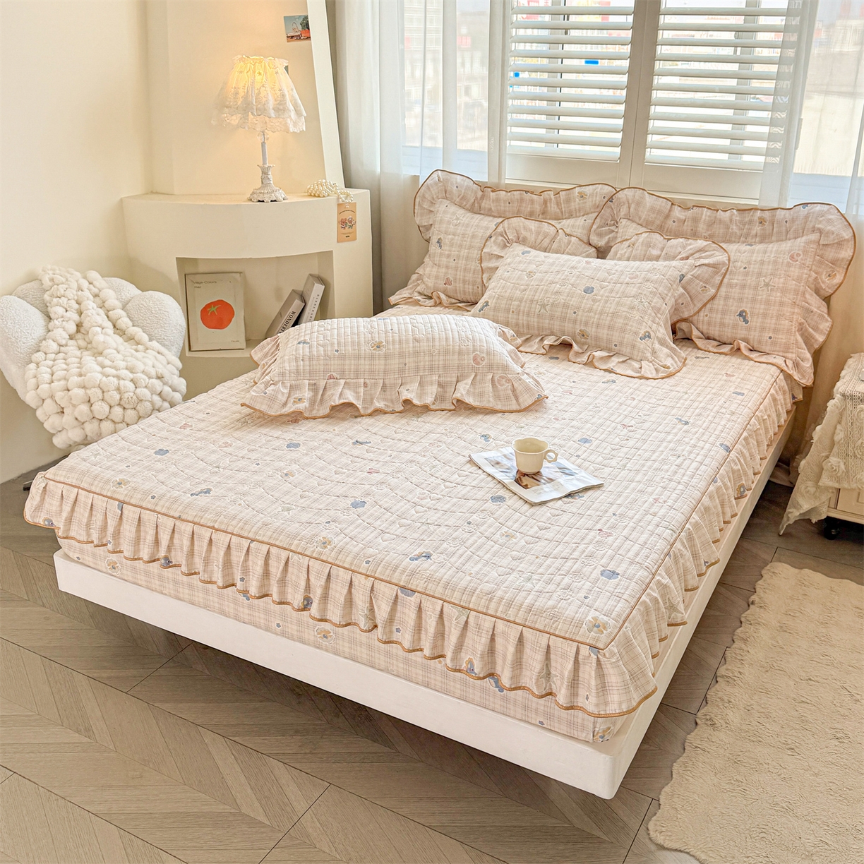 91家纺网 家纺一手货源 找家纺 宜凡家纺 2026新款全棉印花夹棉花边床笠套件②--四件套 海底世界