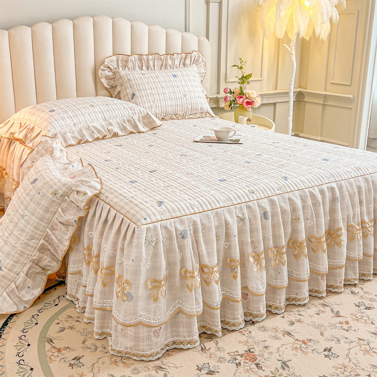 91家纺网 家纺一手货源 找家纺 宜凡家纺 2026新款全棉印花公主风夹棉床裙三件套② 海底世界