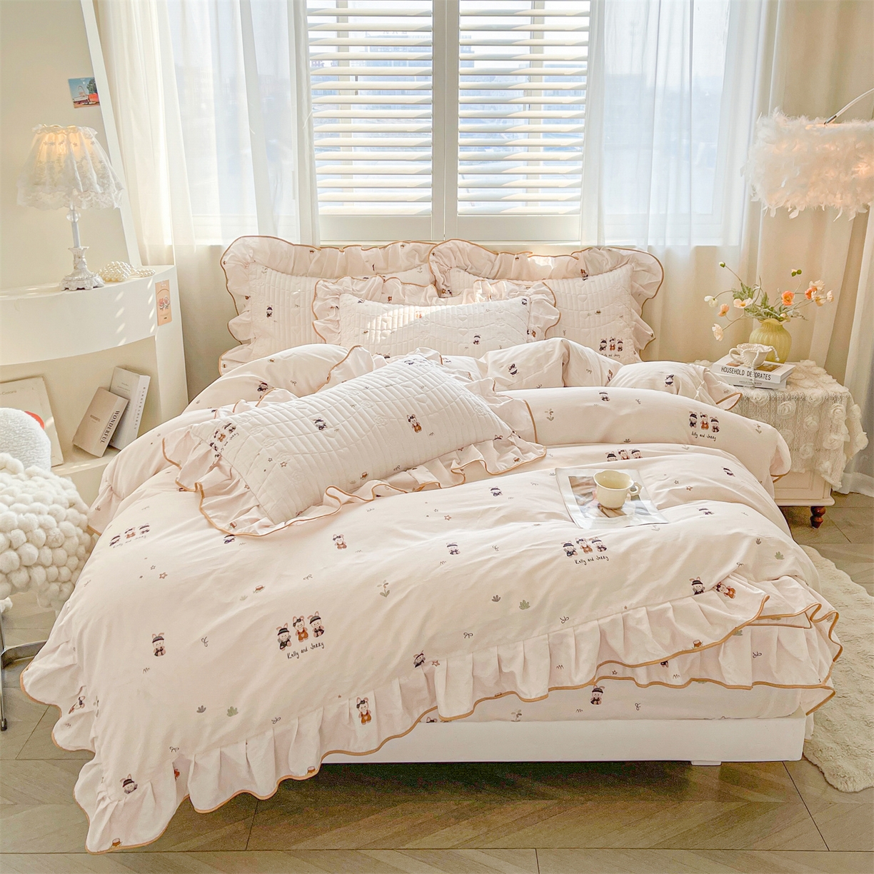 91家纺网 家纺一手货源 找家纺 宜凡家纺 2026新款全棉印花夹棉花边床笠套件②--四件套 森林动物派