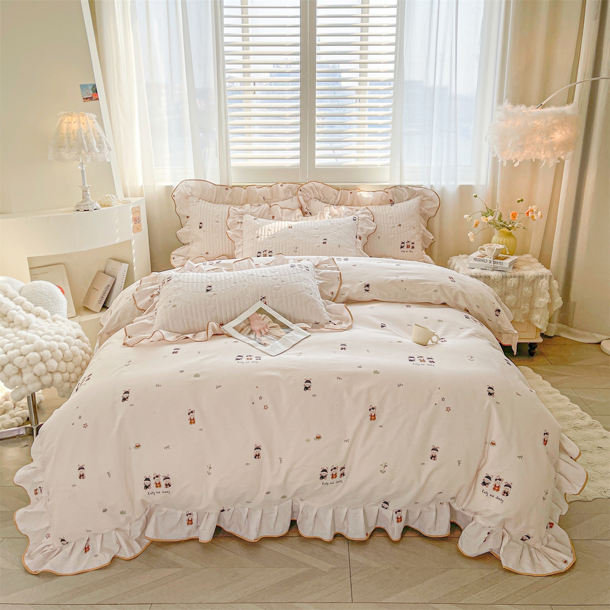 91家纺网 家纺一手货源 找家纺 宜凡家纺 2026新款全棉印花夹棉花边床笠套件②--四件套 森林动物派