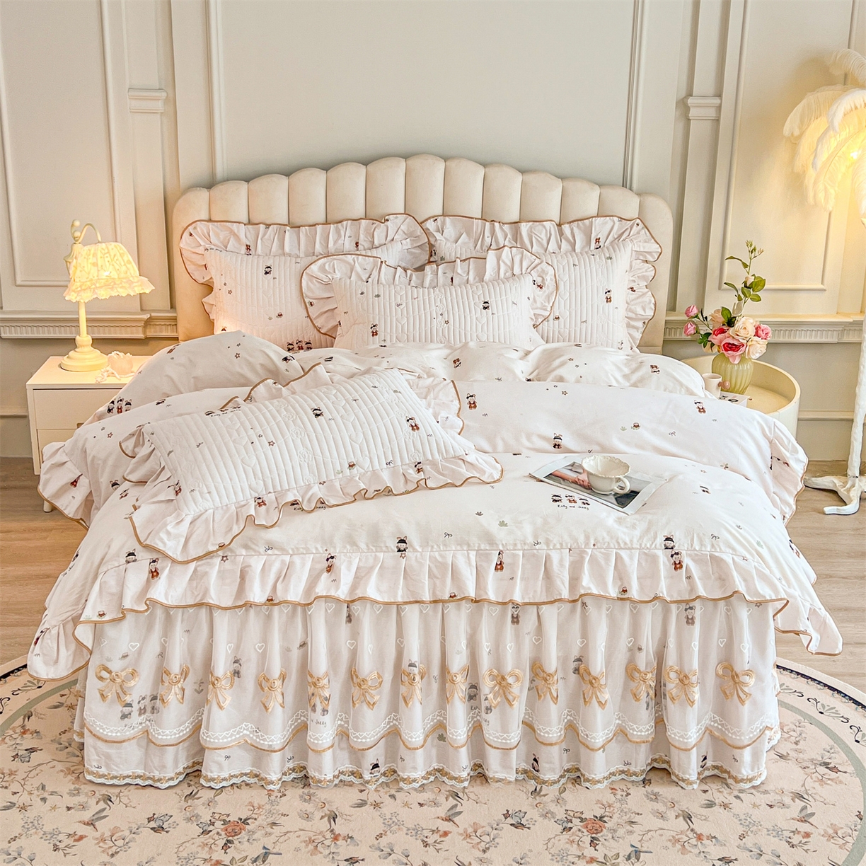 91家纺网 家纺一手货源 找家纺 宜凡家纺 2026新款全棉印花公主风夹棉床裙三件套② 森林动物派