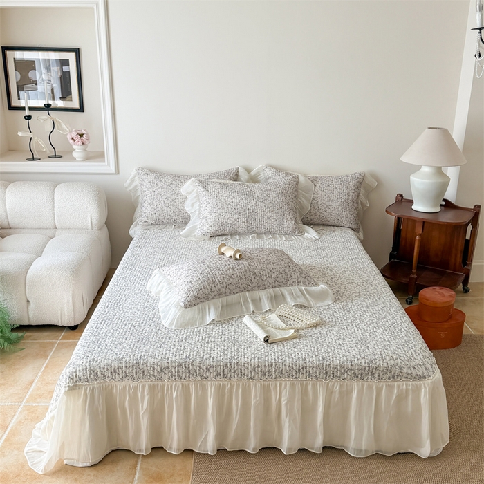 91家纺网 家纺一手货源 找家纺 吾欢心 2026新款仿锦安法式花边凉感丝床盖款夏凉被四件套软凉席三件套小冰皮空调被 轻奢漫朵