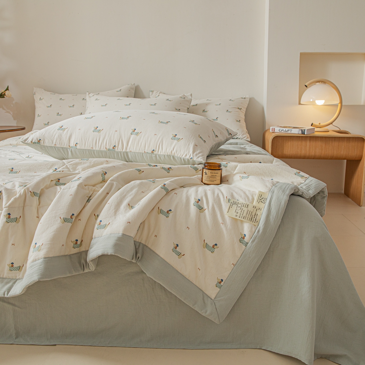 91家纺网 家纺一手货源 找家纺 江暮云家纺 2026新款A类亚麻印花新疆棉花被 腊肠小趣