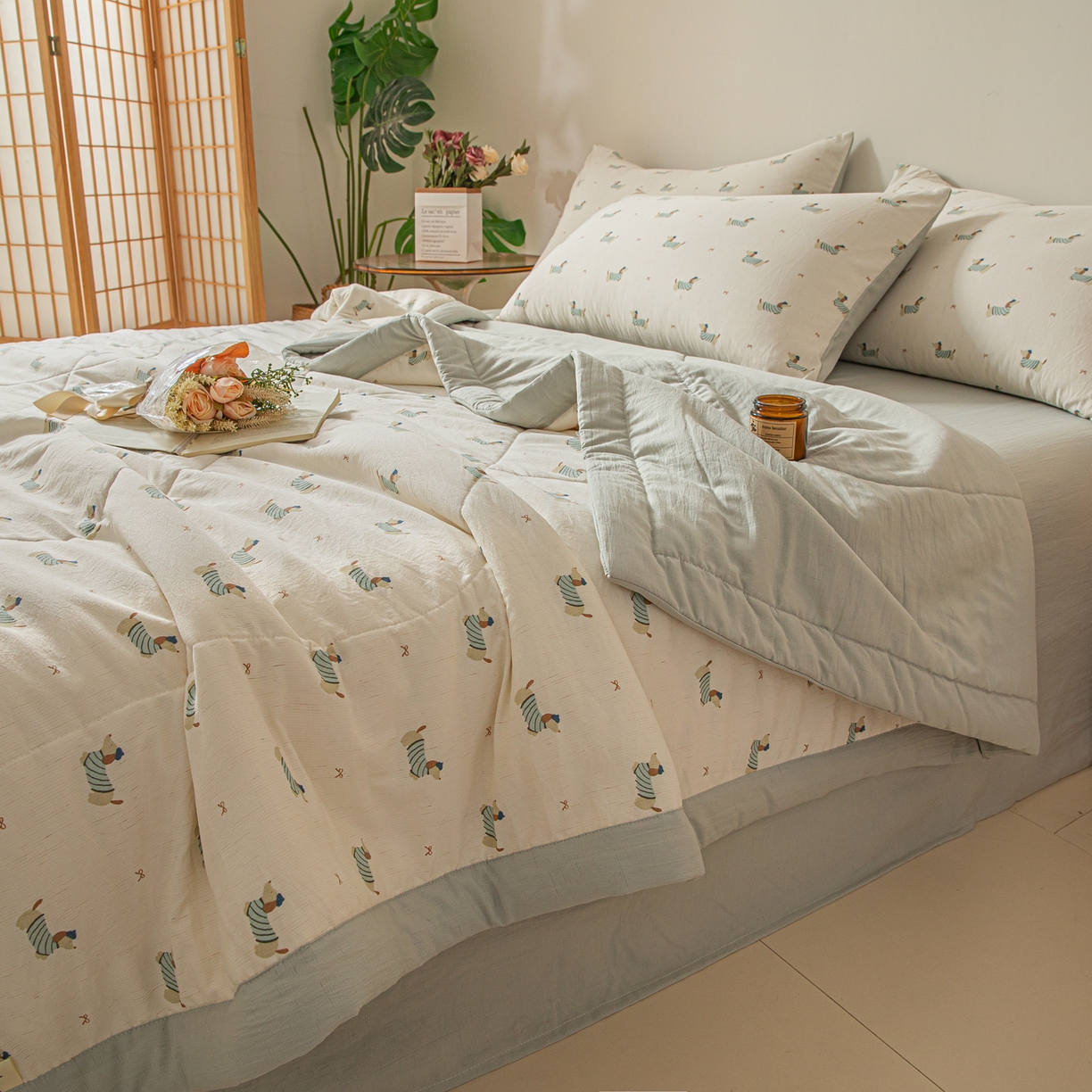 91家纺网 家纺一手货源 找家纺 江暮云家纺 2026新款A类亚麻印花新疆棉花被 腊肠小趣