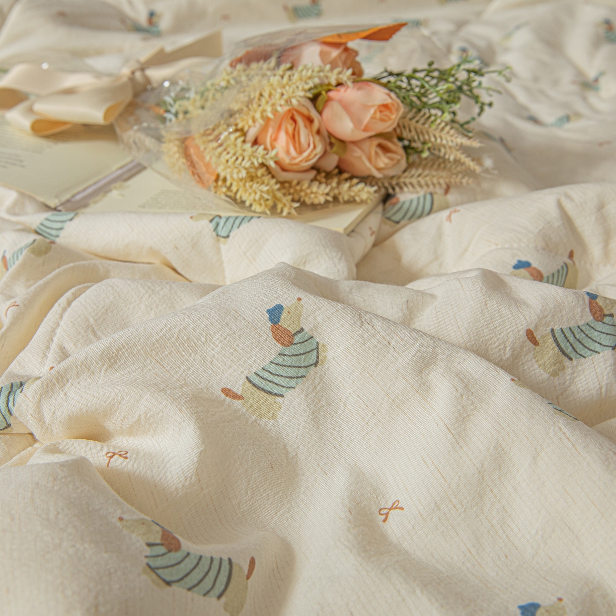 91家纺网 家纺一手货源 找家纺 江暮云家纺 2026新款A类亚麻印花新疆棉花被 腊肠小趣