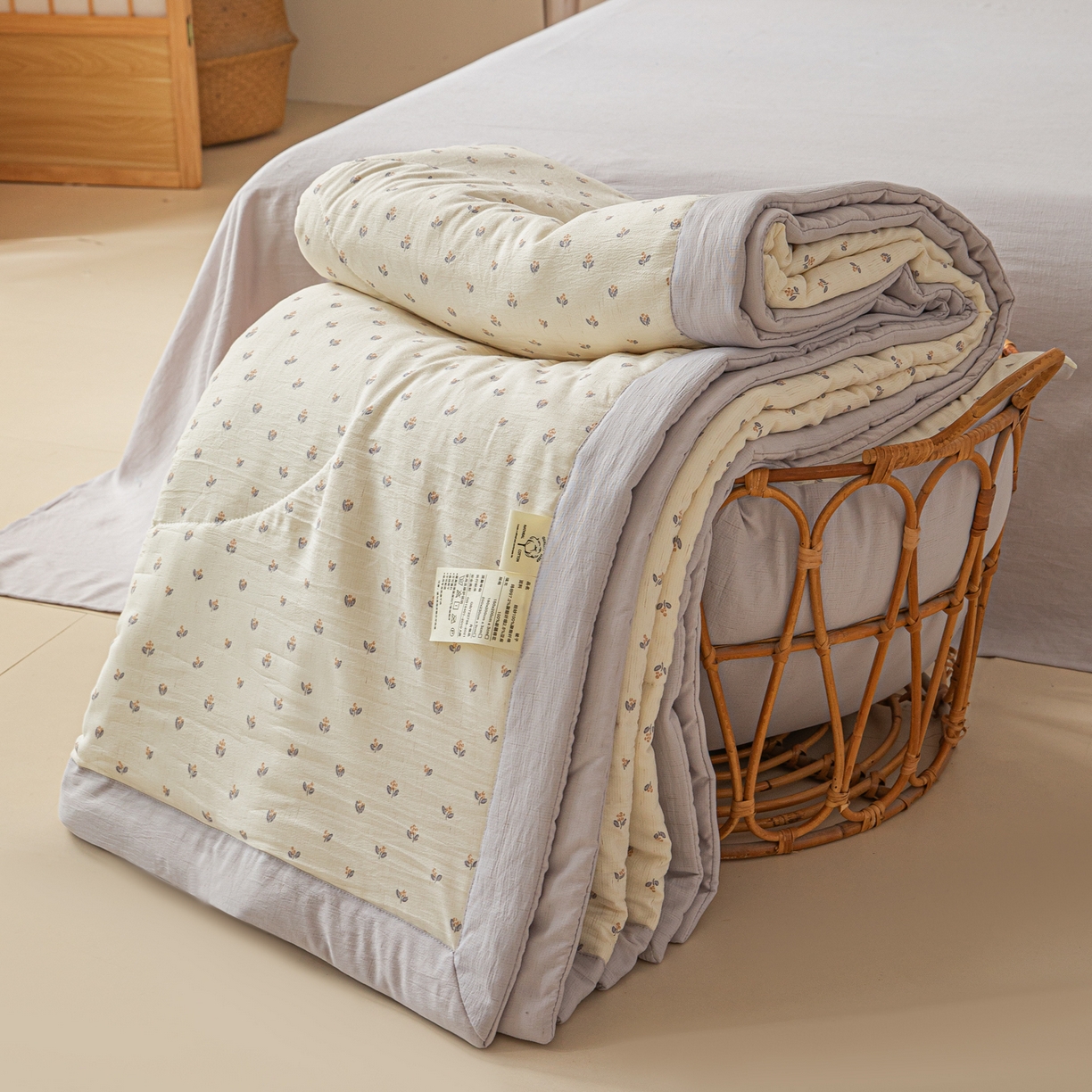 91家纺网 家纺一手货源 找家纺 江暮云家纺 2026新款A类亚麻印花新疆棉花被 米紫花绪