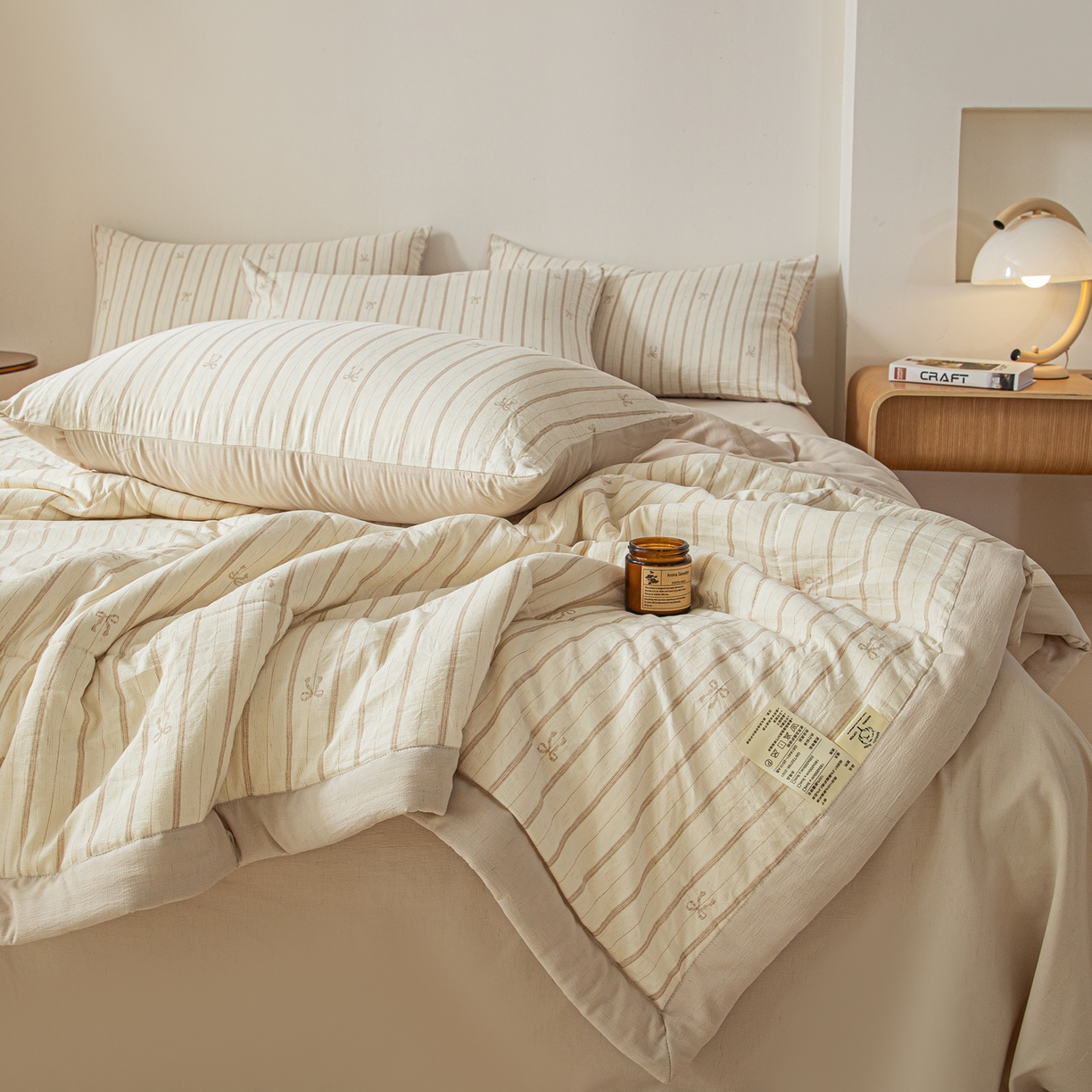 91家纺网 家纺一手货源 找家纺 江暮云家纺 2026新款A类亚麻印花新疆棉花被 奶棕蝴蝶结