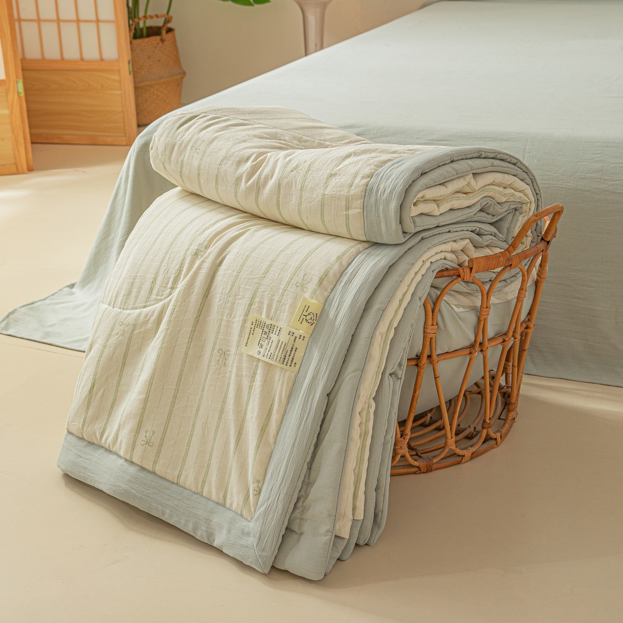 91家纺网 家纺一手货源 找家纺 江暮云家纺 2026新款A类亚麻印花新疆棉花被 青条蝴蝶结