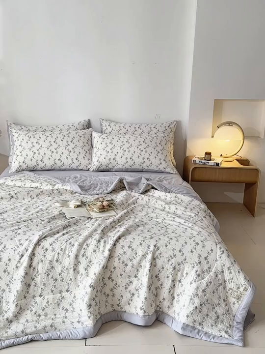 91家纺网 家纺一手货源 找家纺 江暮云家纺 2026新款A类亚麻印花新疆棉花被 紫雾花影