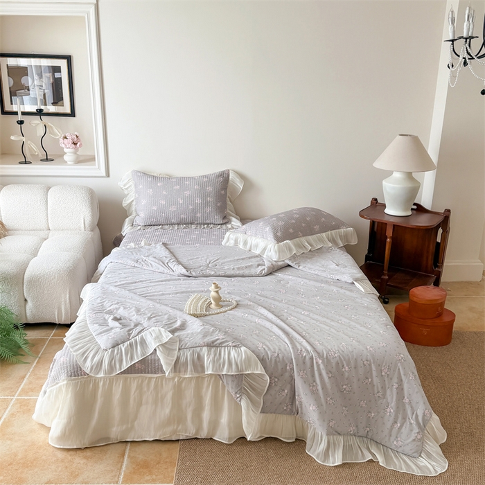 91家纺网 家纺一手货源 找家纺 吾欢心 2026新款仿锦安法式花边凉感丝床盖款夏凉被四件套软凉席三件套小冰皮空调被 塞纳花语